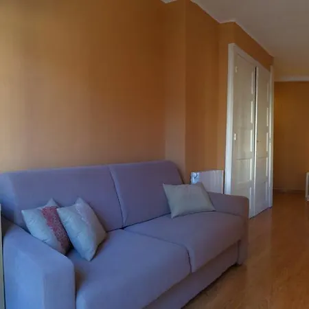 36 M2 Between Presqu'ile And University Лион